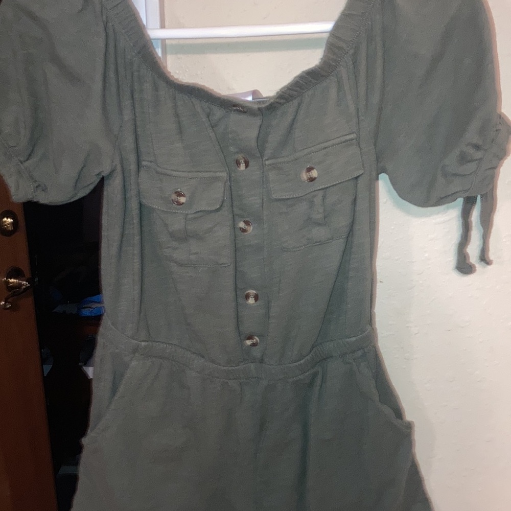 Romper - Picture 3 of 8